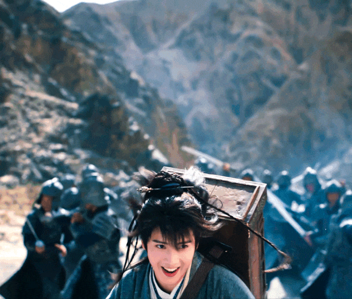 给小花们当古偶二番如何，一念里唯二长的还不错的。 ​​​