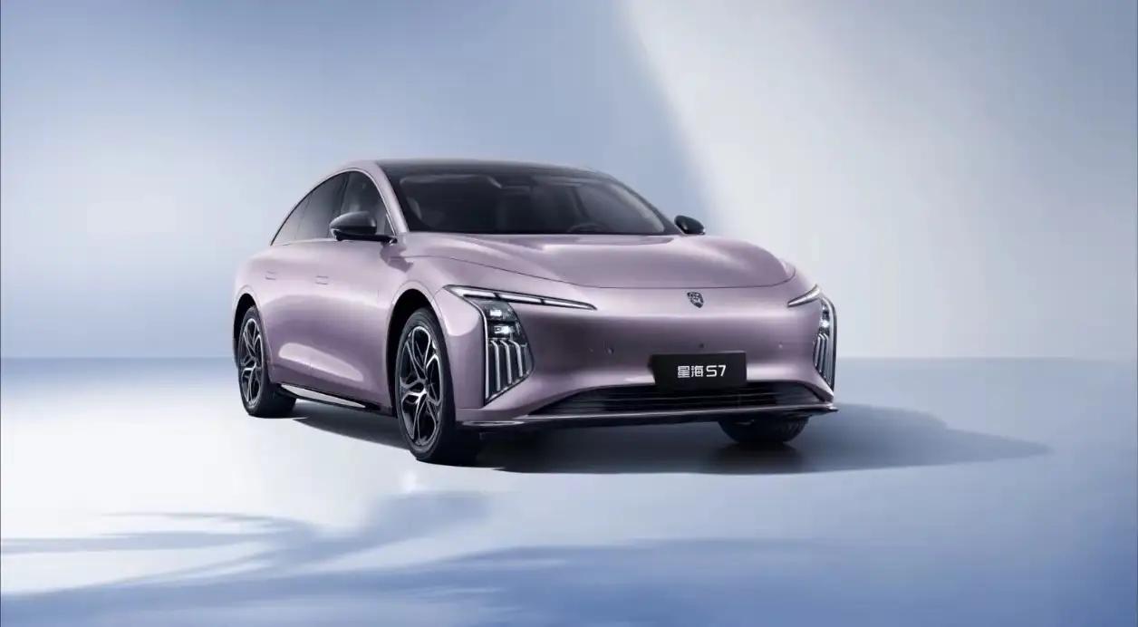 星海V9长续航，強动力，大空间，智能化，低能耗等也是全家出行，露营，游记，返乡等