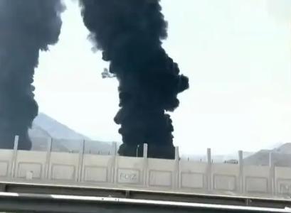 【过去48小时内，美国和以色列空袭伊朗境内多处民用工厂，造成多名正在工作的平民丧