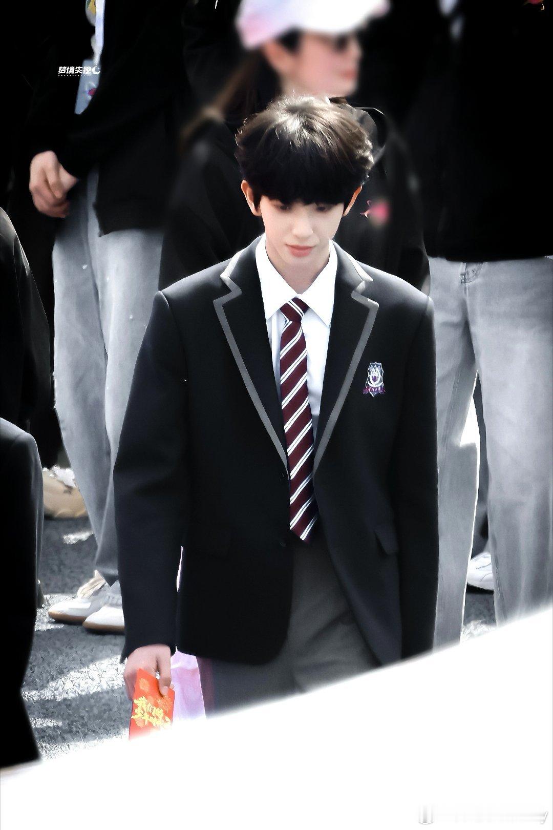 陈浚铭开机状态陈浚铭开机状态特别好 这就是满分男的样子！ 