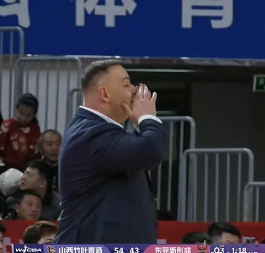 领先13分进入第四节，还是输了。
山西女篮把煮熟的鸭子，亲手递给了广东。
不是运