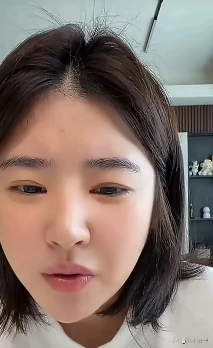 黄一鸣说，我问王思聪要200万，200万算多吗？才200万，根本算不上讹钱，要是