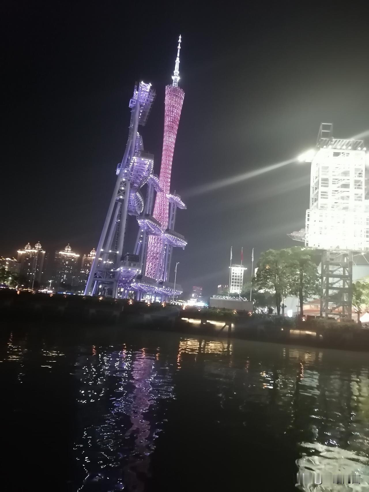 来广州那么久了还没有找到工作，难受😣钱就快用完了[流泪]