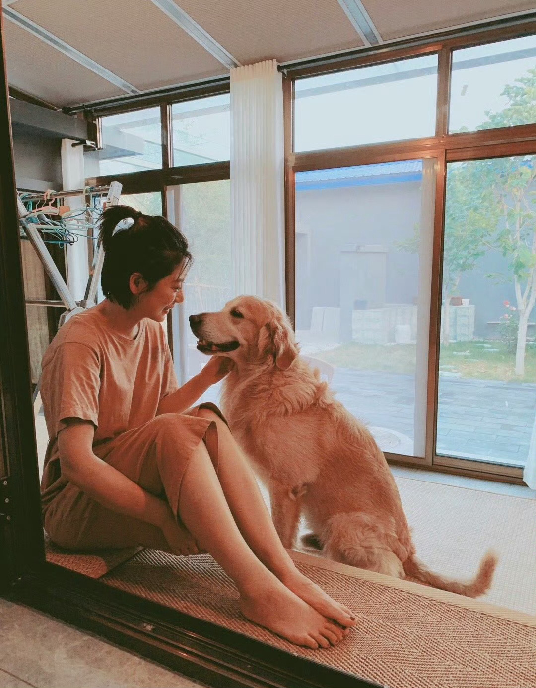 李现王真儿李泽锋合照王真儿 