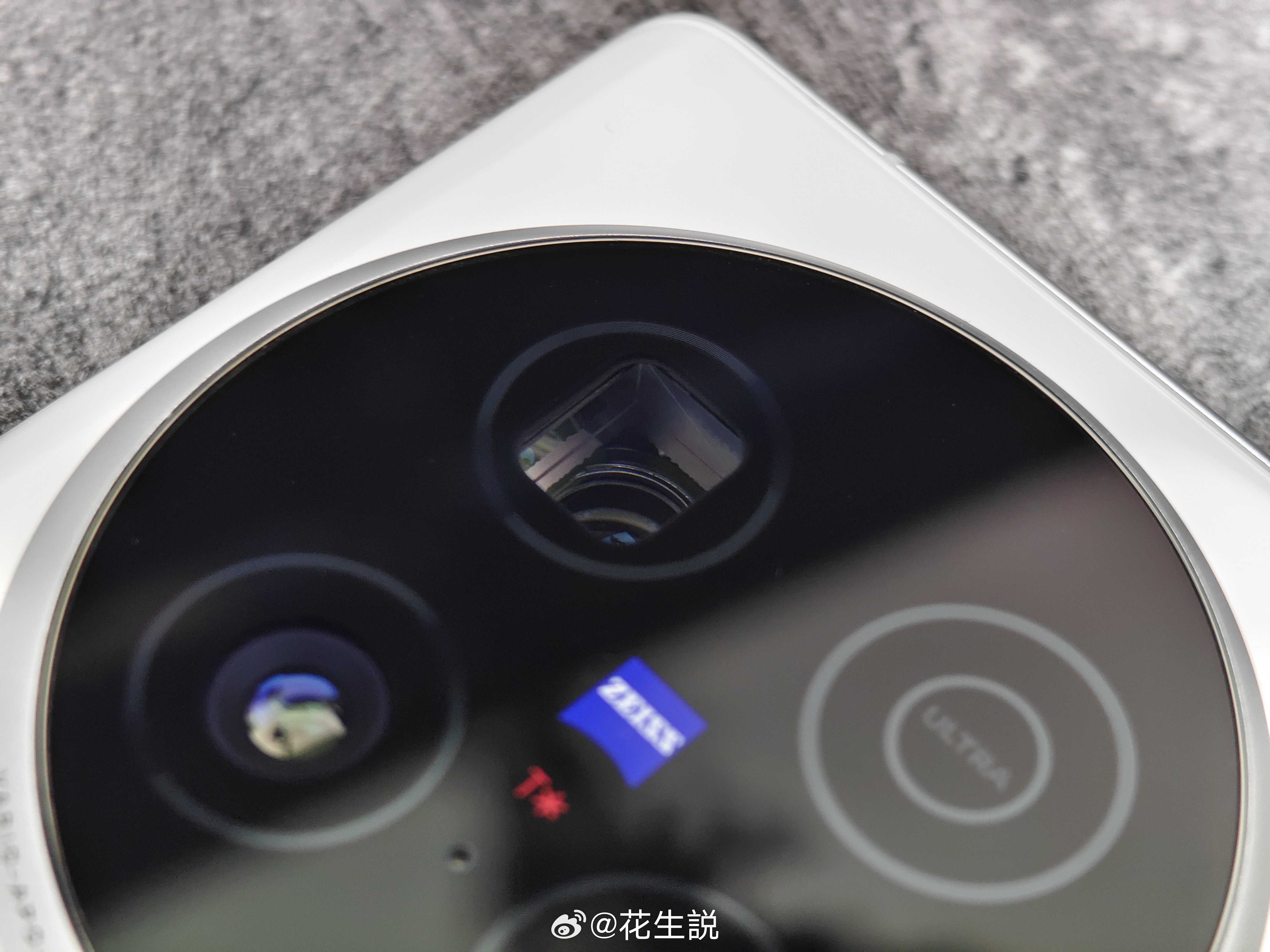 两亿像素长焦的含金量已经很高了，不知道以后厂商还会怎样突破，难道拓展到3亿，或者