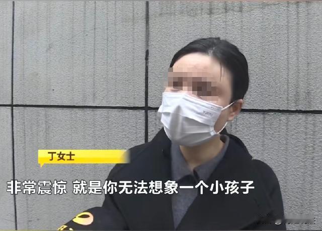 湖南，一女子平时很爱购买奢侈品，日常收藏的奢侈品也被15岁的女儿看在眼里。最近，