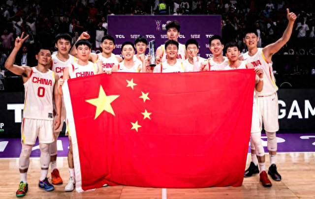 中国男篮105-59巴林：廖三宁李悦洲满分，11人评分出炉