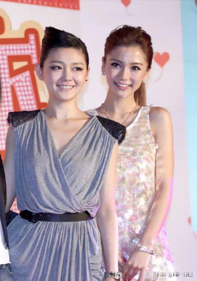 这是10多年前的杨颖，她真的美得发光！说别人美得发光，那是形容，用在她身上，是现
