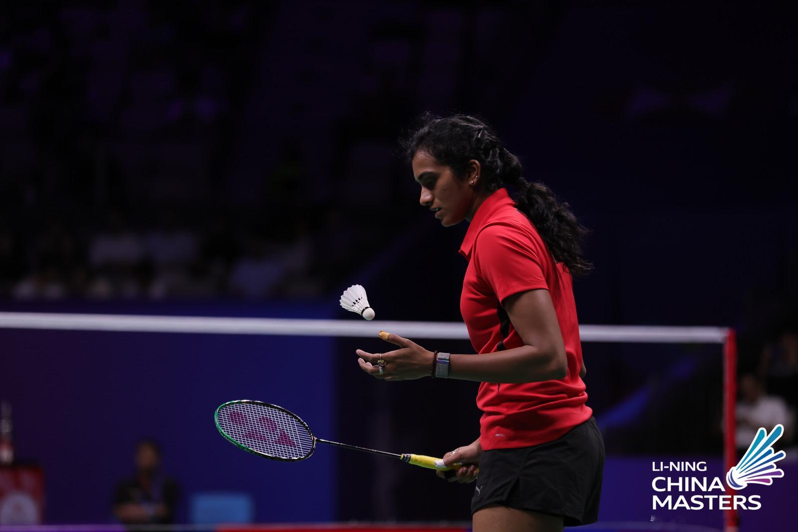 辛杜🇮🇳 21-15、21-15 🇹🇭李美妙下轮对手：安洗莹🇰🇷 v