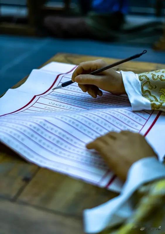 学习自古以来就难。十年寒窗无人问，一举成名天下知。人们只看到成功的喜悦，很难发现