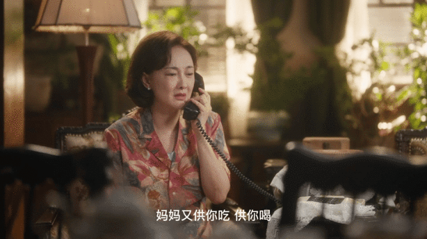 章若楠林允原生家庭两极分化章若楠林允要不你们换换妈《冬去春来》里庄庄被爱包围，妈