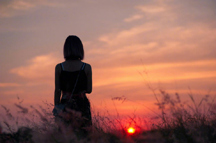 生活中的灾难源自你接触了错的人，到了错误的环境。——尼采​​​​