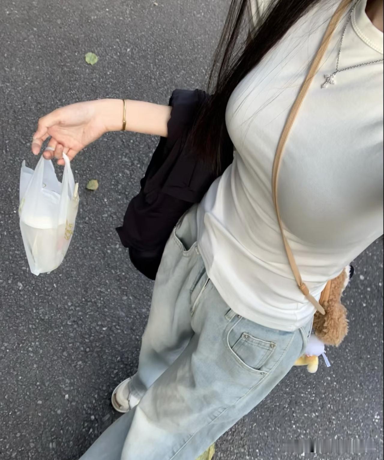 炒菜的天气，实在令人狼狈不堪[皱眉]