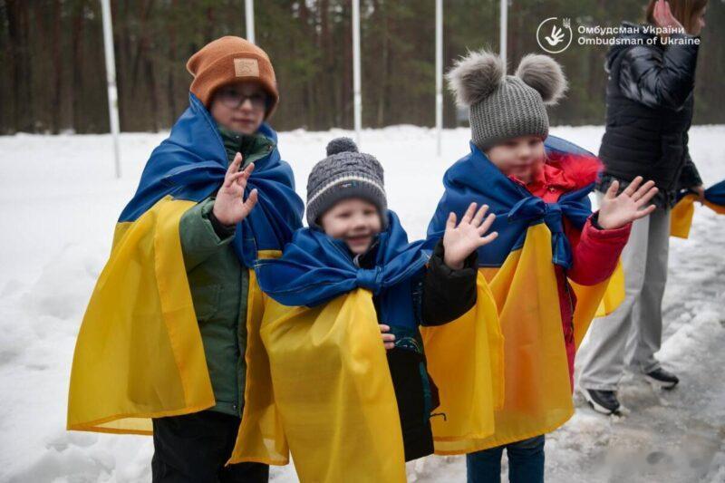 【乌克兰已从被占领区接回2000名儿童】网页链接据乌克兰总统泽连斯基报道，自全面