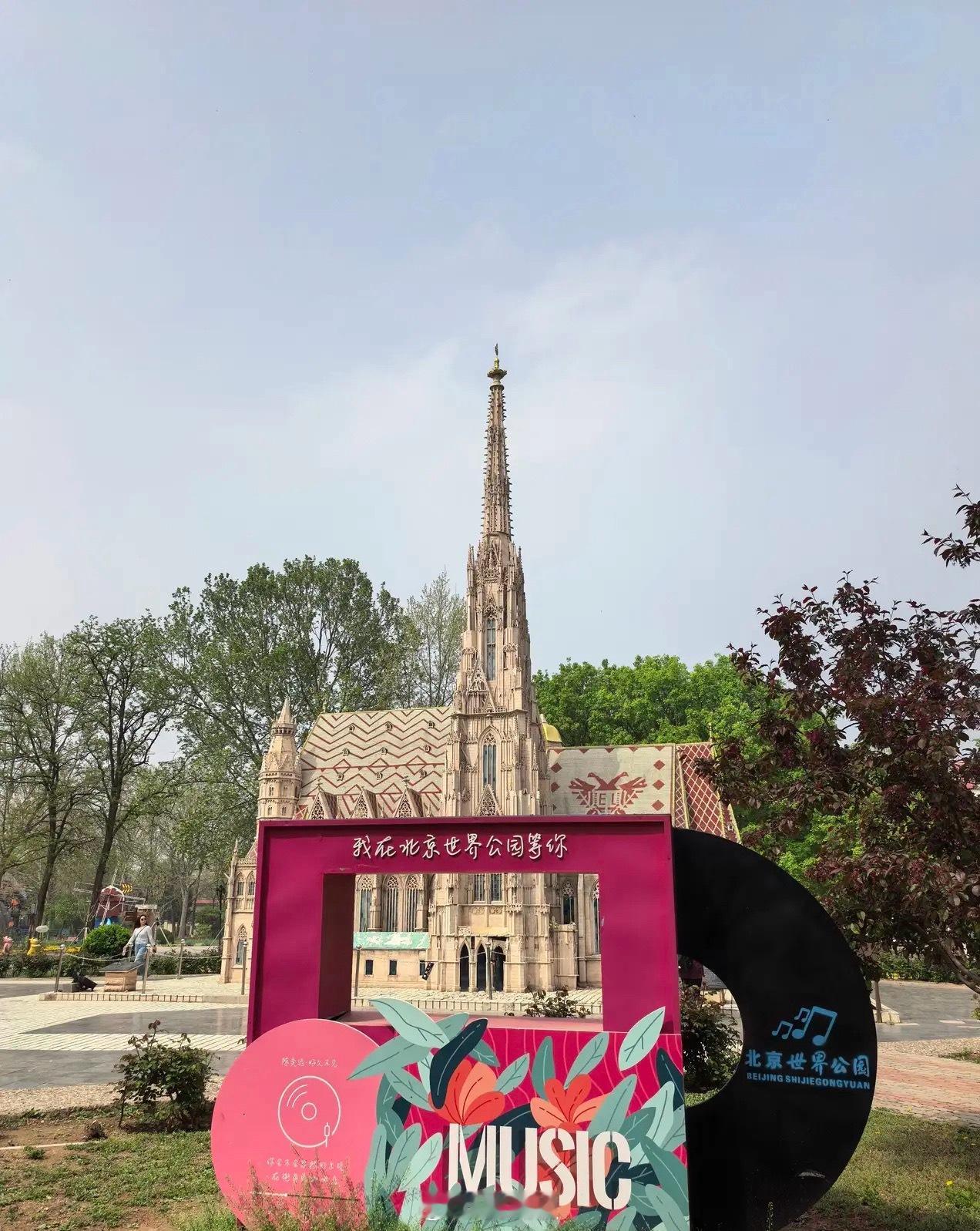 上市公司分红哪家强？1.贵州茅台，2025年每股分红27.993元；2.九号公司