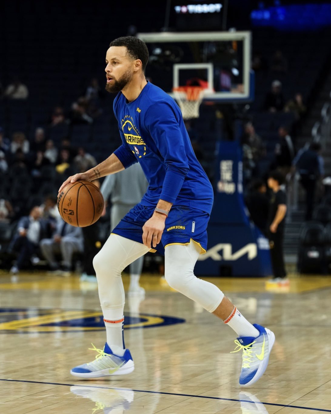 库里自由穿鞋👟库里nba