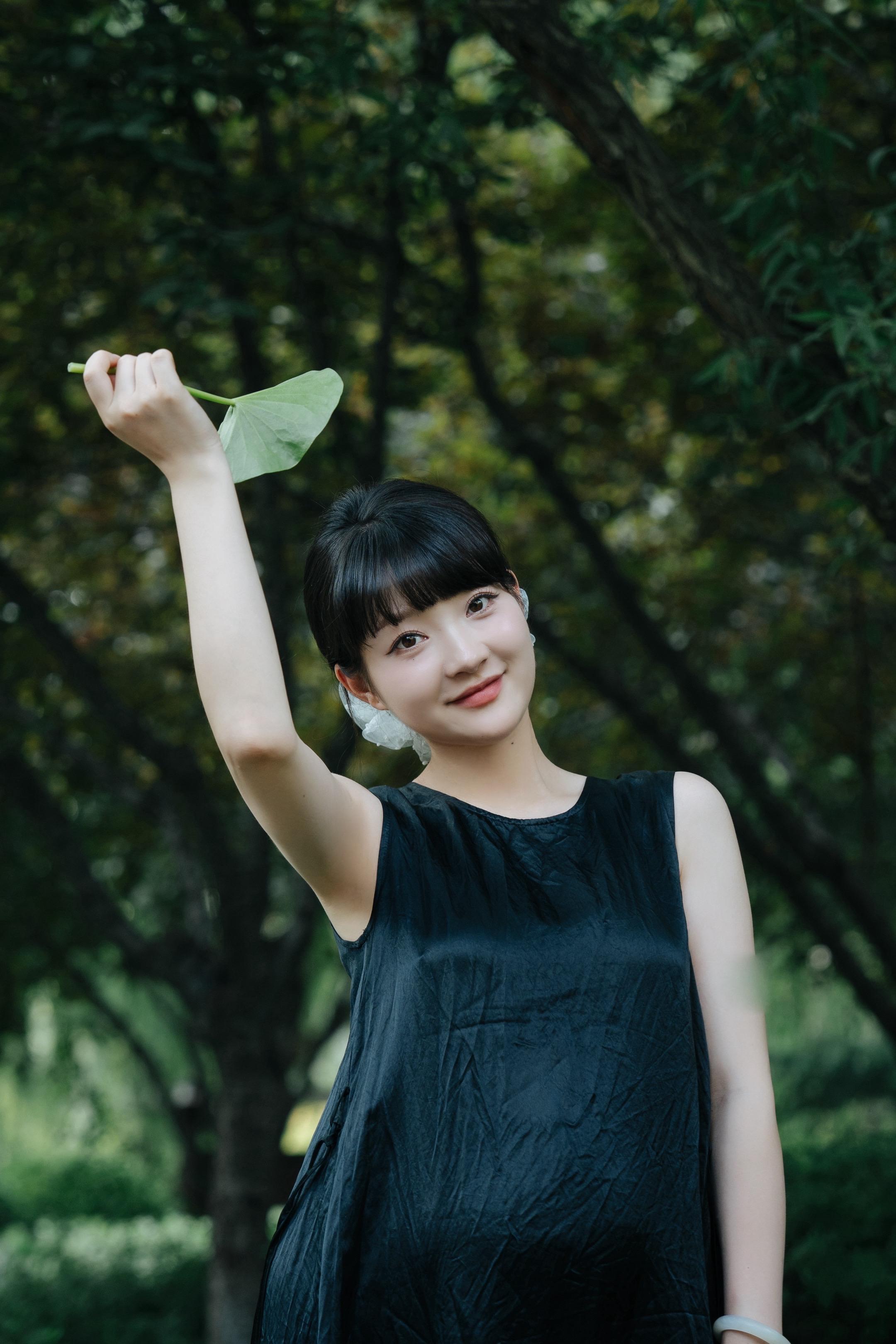放假第一件事找芒果姐姐，迈入孕晚期啦，你还能让我美美的！每次给我的照片...