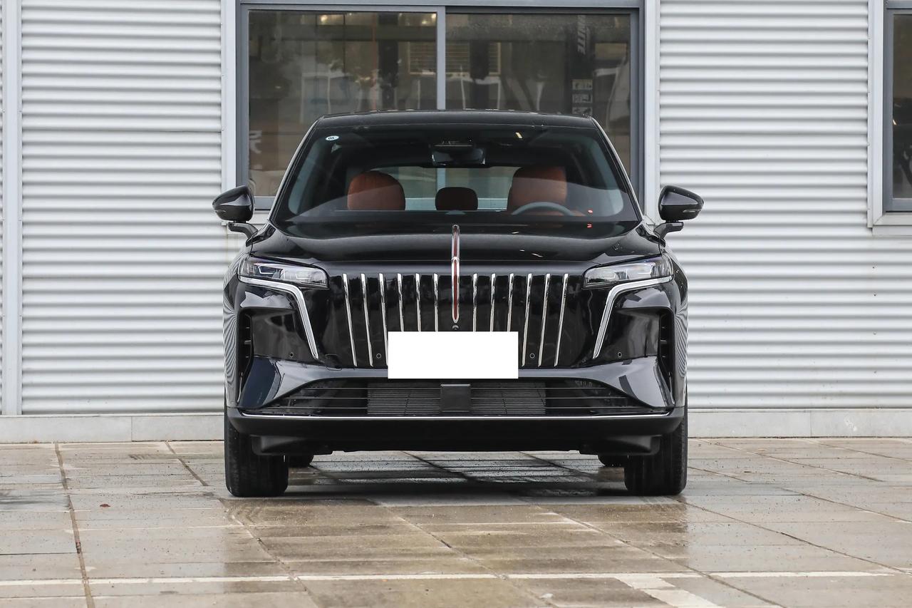 ⚡红旗HS6 PHEV 152智享版这套插混动力给我的感觉不是猛，而是够稳。单电