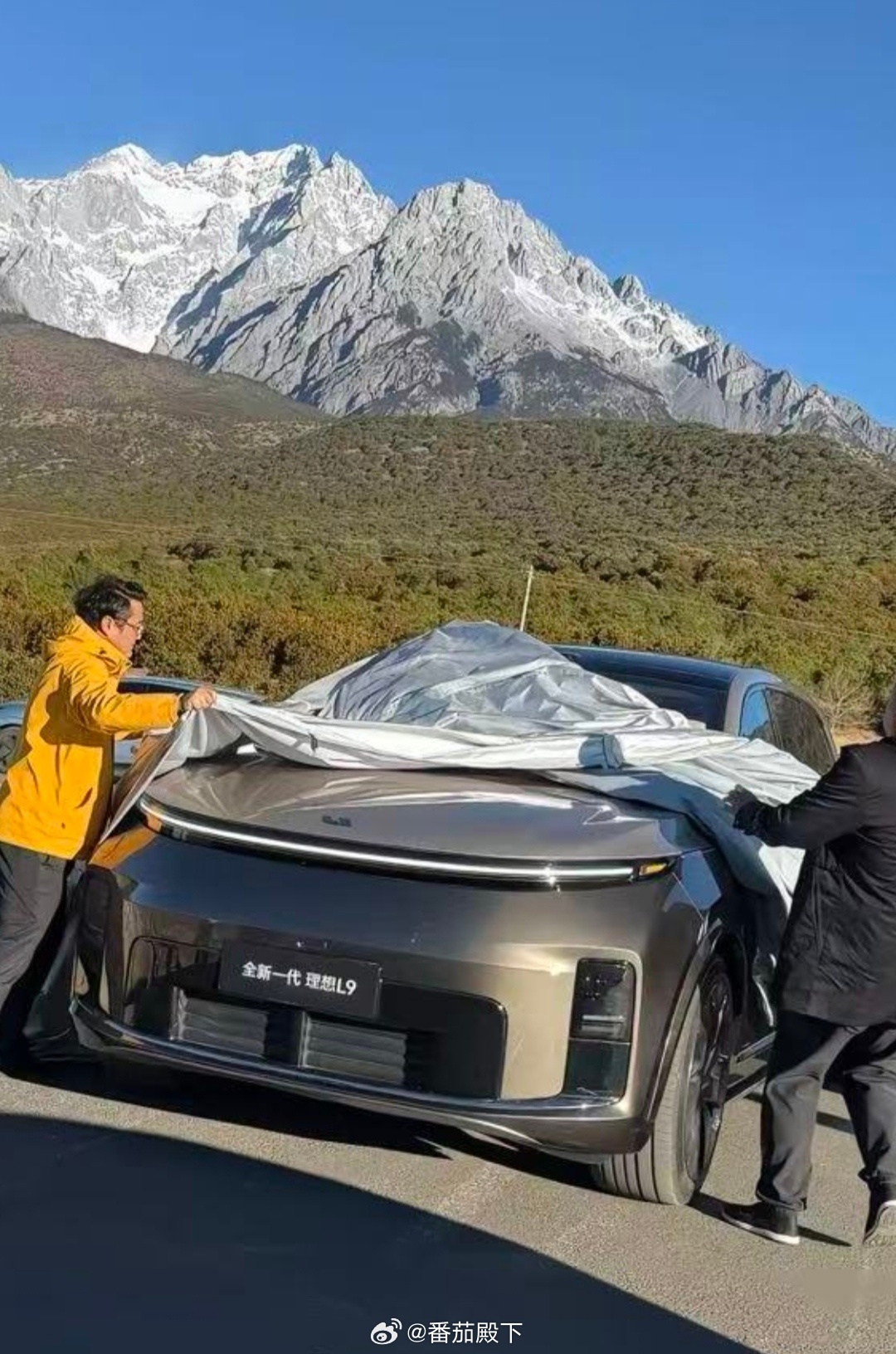 全新一代理想L9 Livis，全世界技术最先进的增程汽车，没有之一。蔚小理原本只