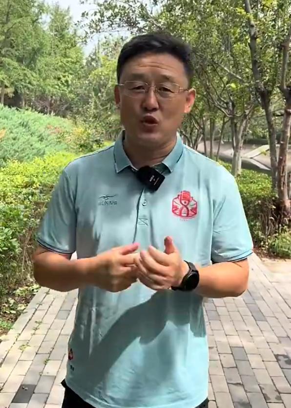 致敬，中国太阳照耀新疆！
前国足名宿孙继海在个人平台宣布新疆足球的青训进展。孙继