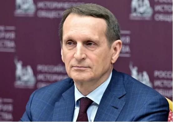 俄罗斯对外情报局局长，真是一点情面都不留，当着全世界的面一句话就把美国的伪装直接