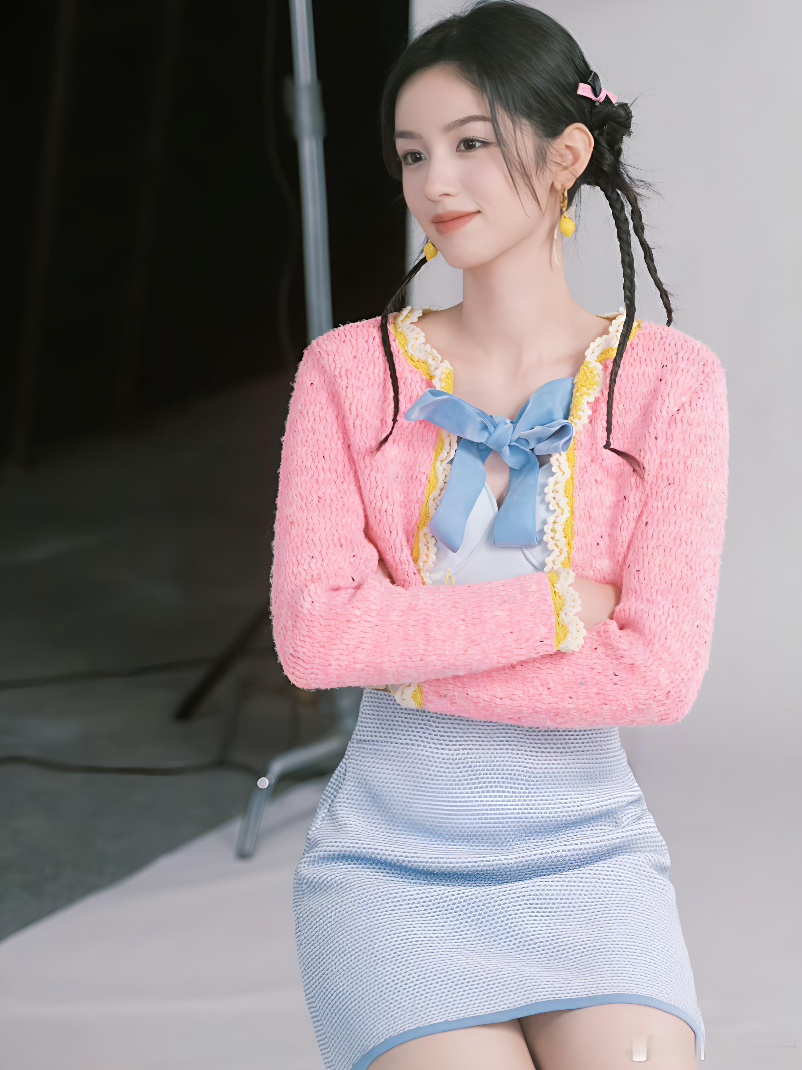 可盐可甜的萌妹子～～真的好生动 ​​​