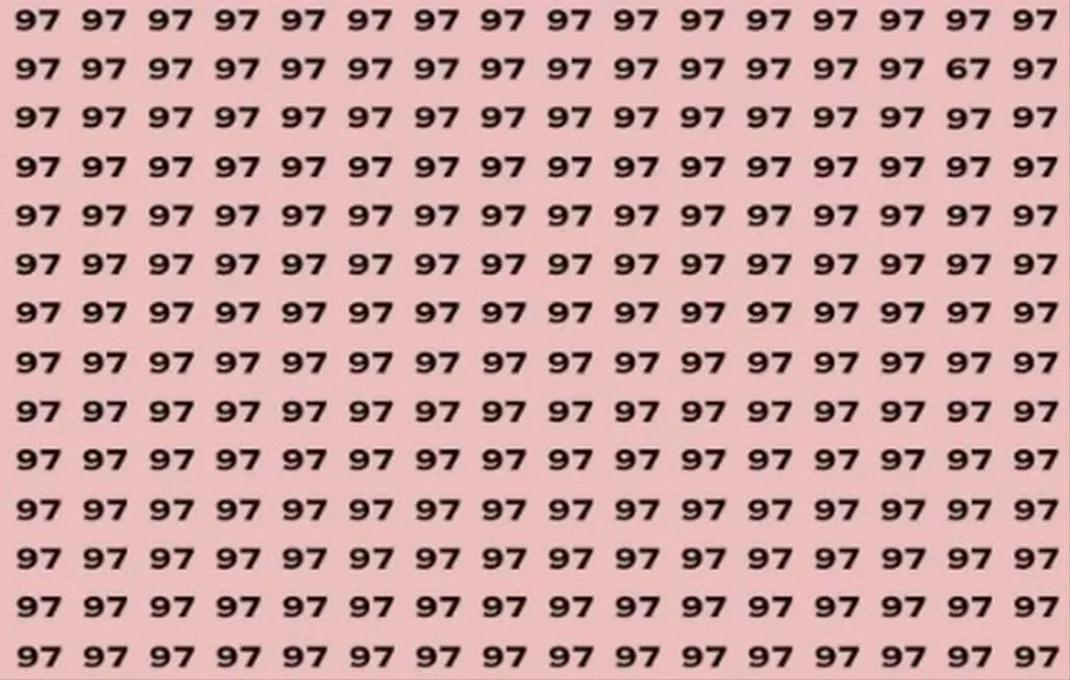 考验眼力的时候到啦！图中是大量重复的数字组合“97” ，然而其中混入了一处不一样