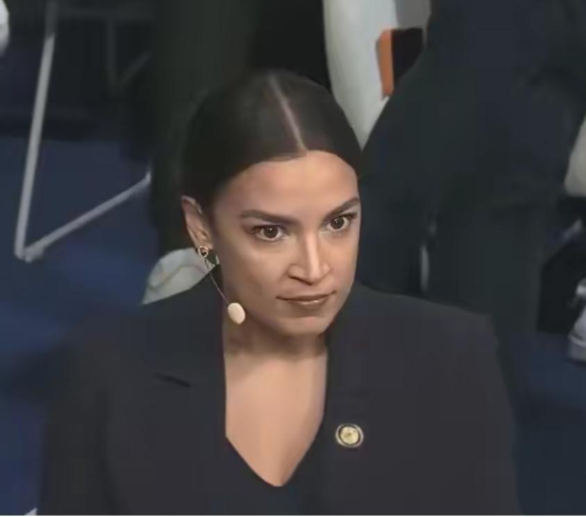 美国民主党联邦众议员Alexandria，Ocasio-Cortez ，简称AO