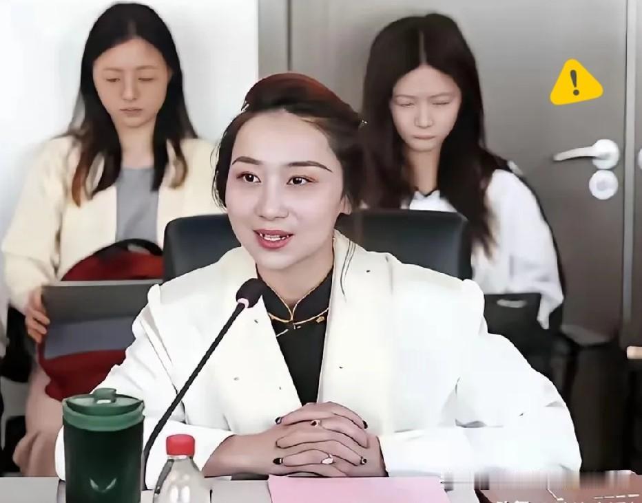 一门课被停不可怕，可怕的是：教师私域言论、课堂表达、学术硬伤、用人关系被一股脑卷
