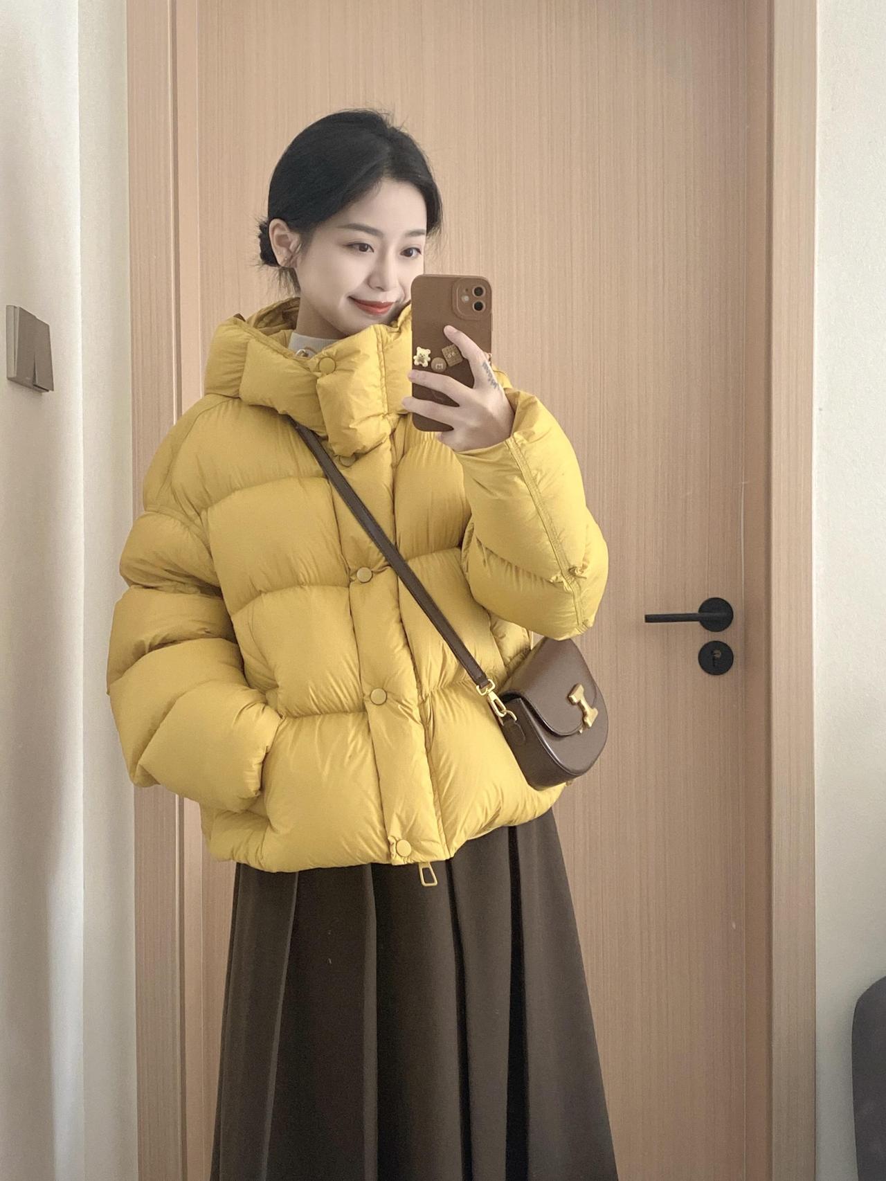 觉得今年这个颜色超好看～～