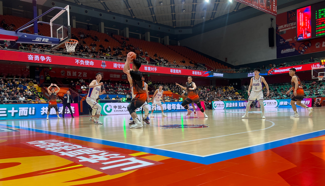 全场战报| 斯蒂尔27分，山东男篮111：103天津