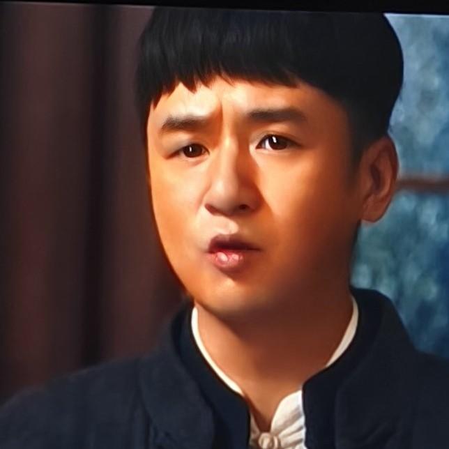 央视热播剧《八千里路云和月》里，这剧情真让人无语。张云旗两口子一开始欺负丁玉娇，