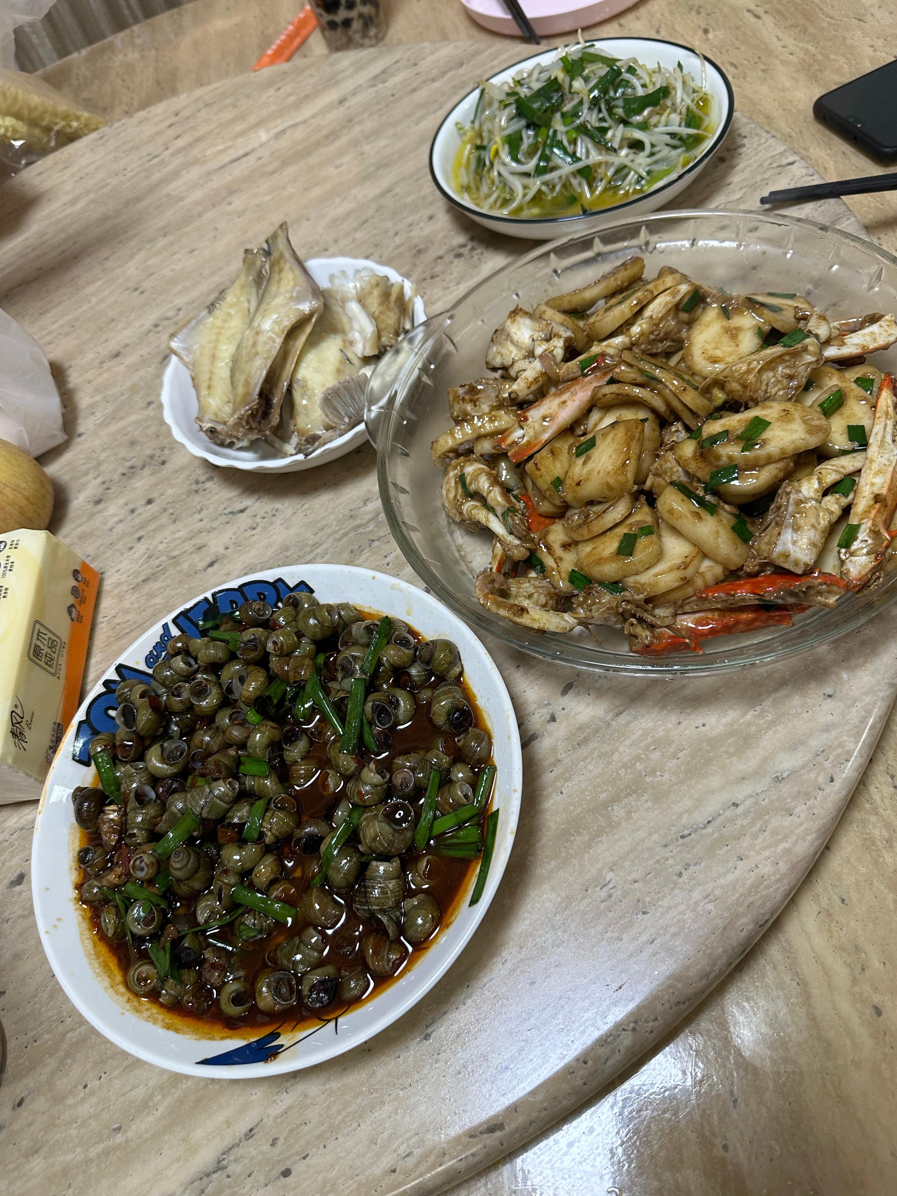 老爸的螃蟹炒年糕真的绝