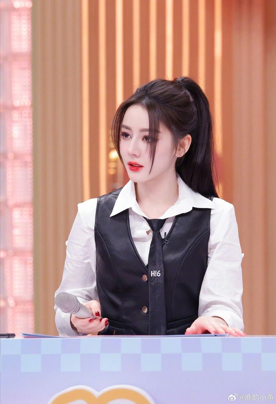 开场就封神！迪丽热巴用舞台告诉你什么叫天生耀眼❤️迪丽热巴Hi6开场舞台你好星期