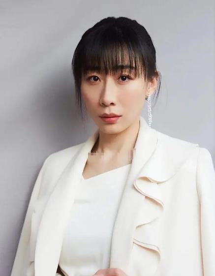 任素汐爆冷提名白玉兰 杨幂提名白玉兰最佳女主角 中国内地37岁女演员兼歌手任素汐