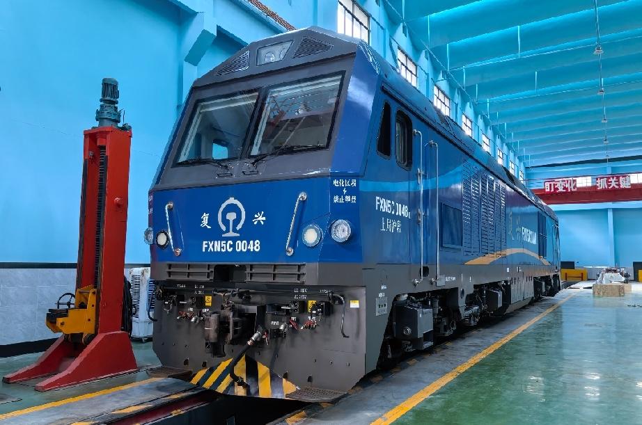 新型内燃机车——FXN5C
      该机车由中国中车戚墅堰机车有限公司自主研