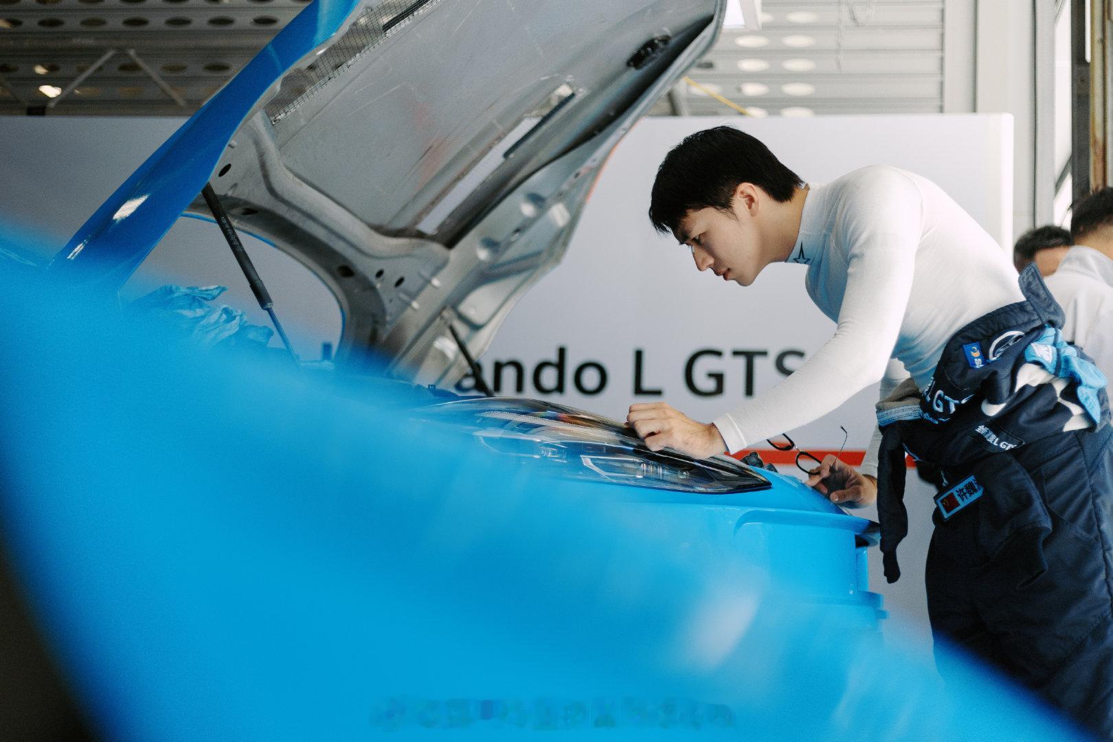 🚥练习日整装待发，明天见。CTCC中国汽车场地职业联赛 （