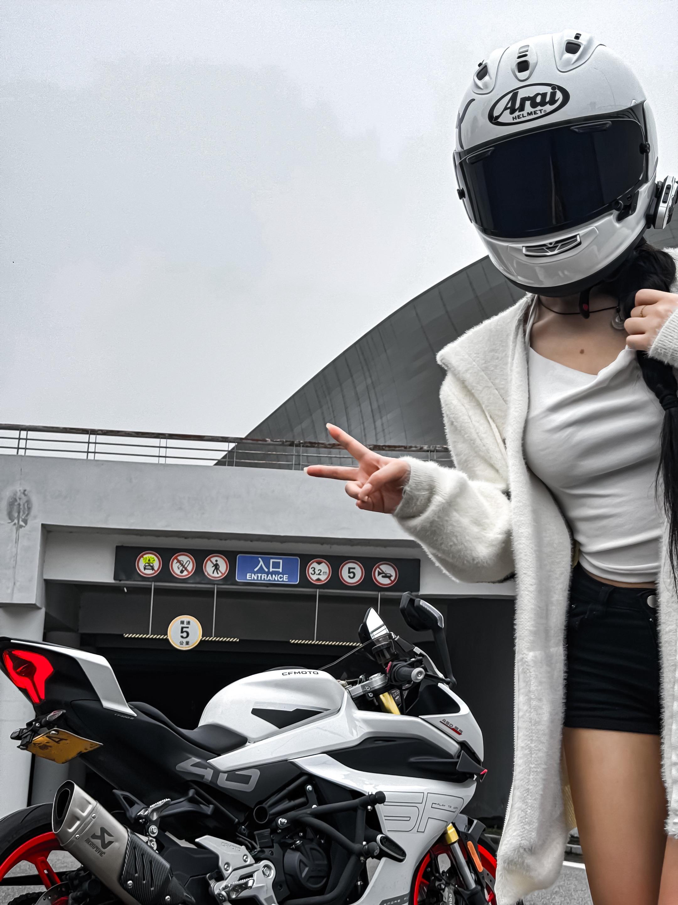 算命的说我命里缺一股风   原来是春风