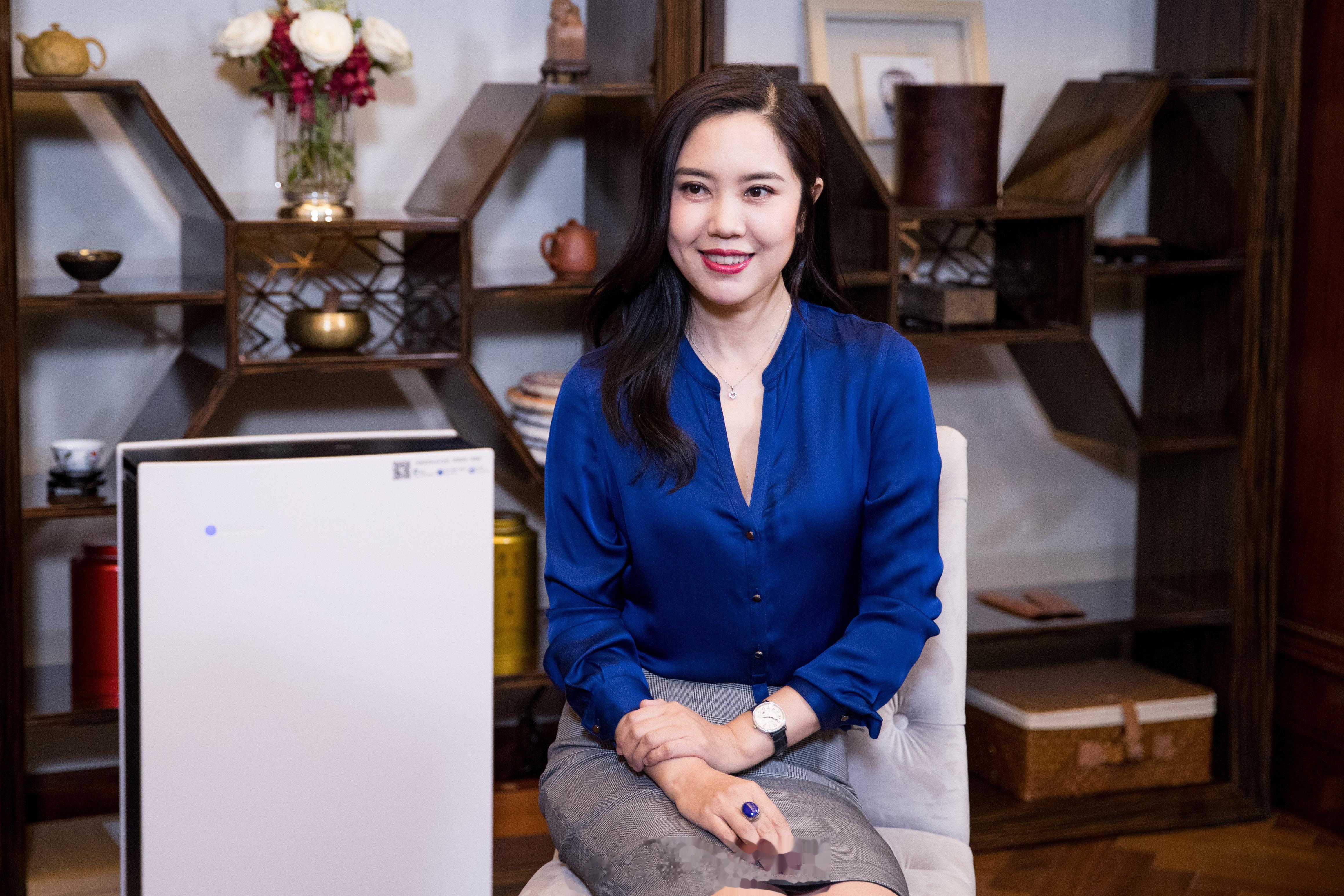 [嘻嘻][嘻嘻][嘻嘻] ​​​