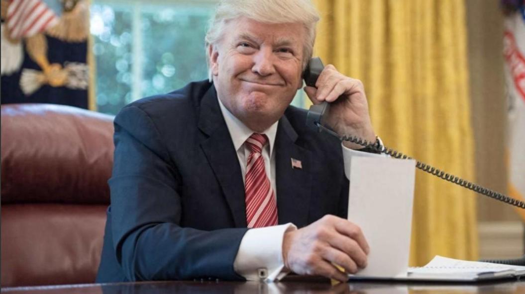 中国和美国闹下去结局可能就是脱钩。中国持续抛美债。中国能从美国买的只有芯片。而美