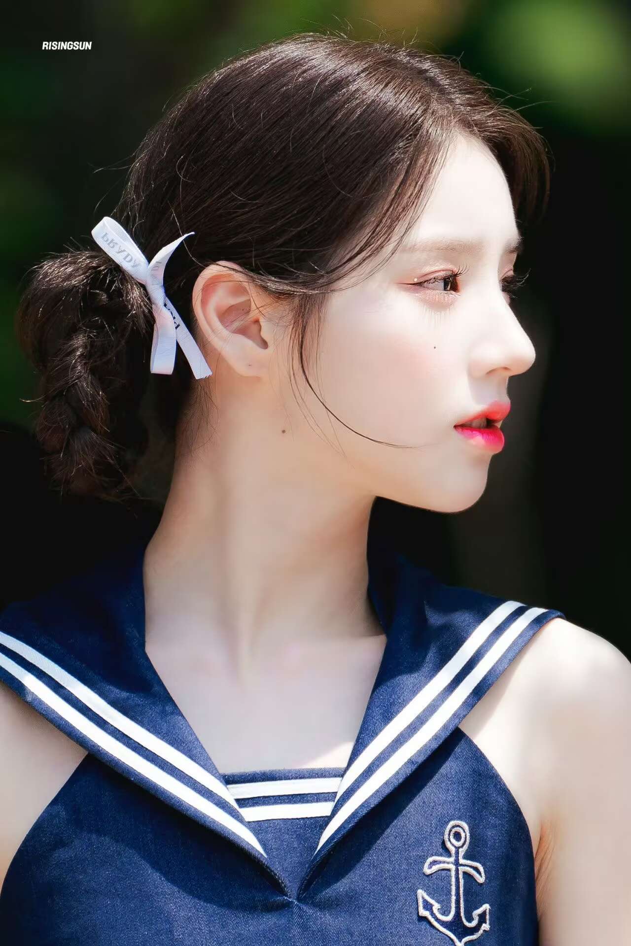 伟大的侧颜 