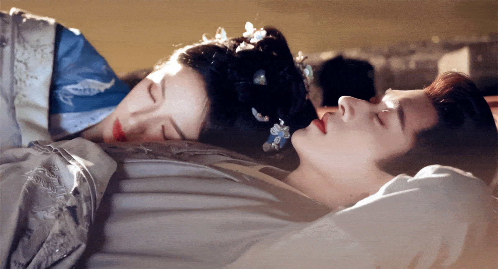 “现在，月亮是你的了”🌙锦月如歌月看月有预告 ​​​
