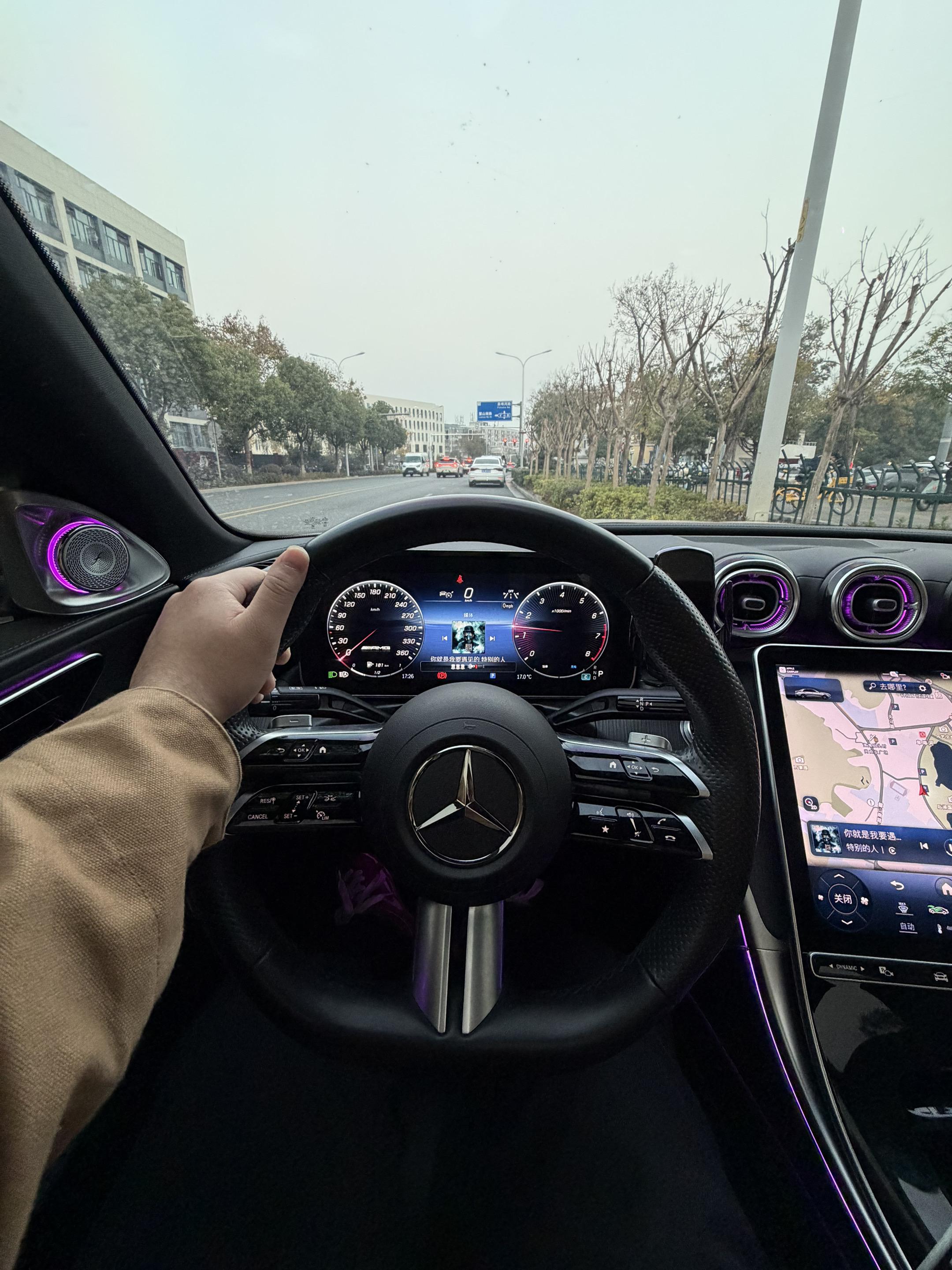 三年奔驰车主 不懂就问？