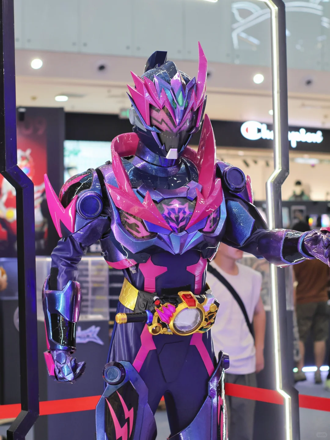 上海新展！铠甲勇士来了