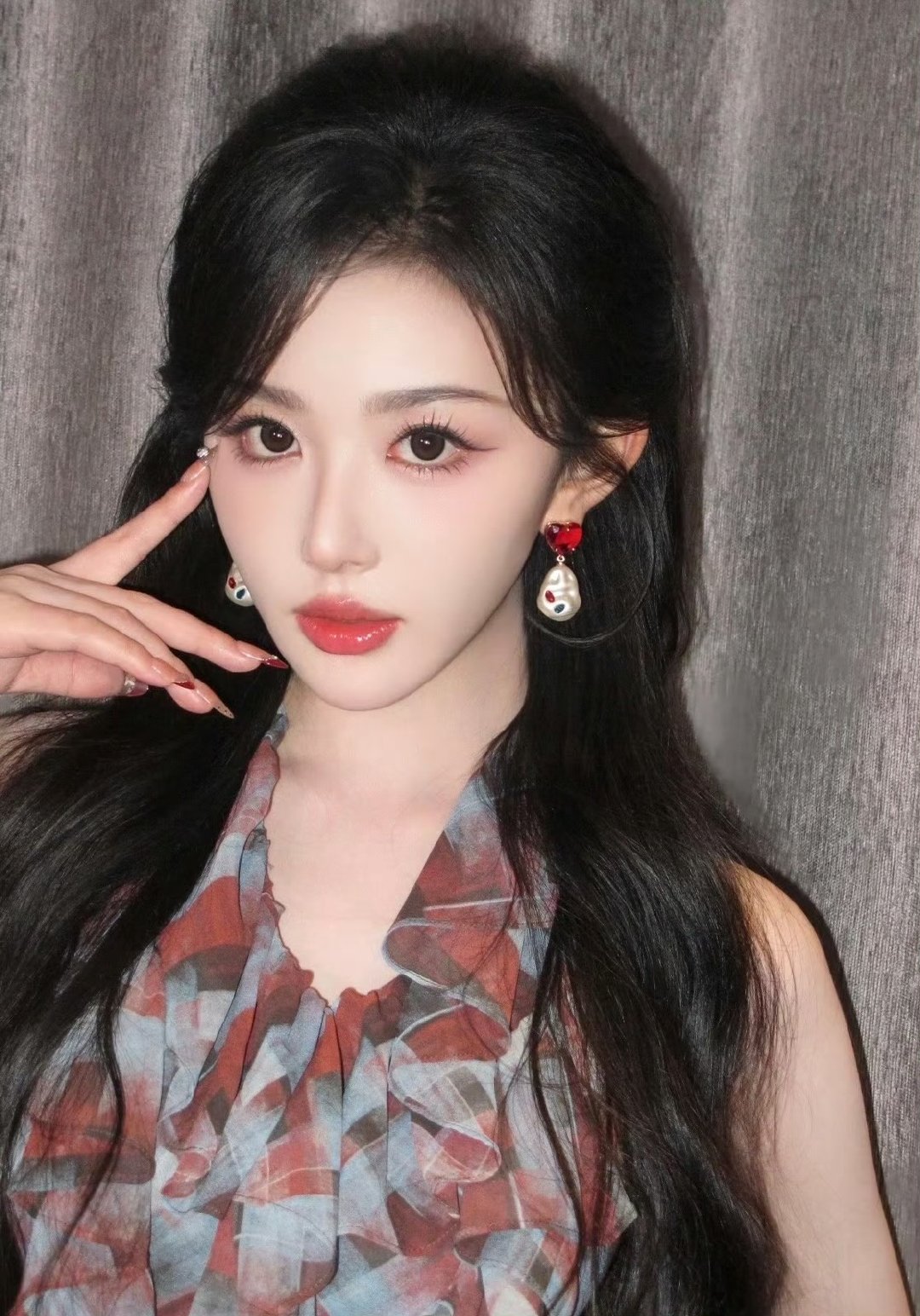 孔雪儿长相甜美孔雪儿终于被更多人看到了 孔雪儿长相甜美 