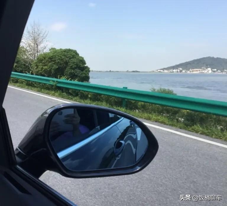 买车前总想着买台好车有面子，配置高，颜值帅。
当你有了以后新鲜感一过你会发现也就