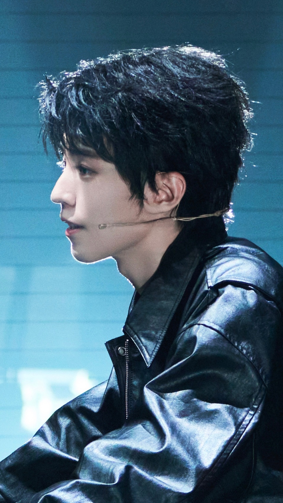 不知道这个书迷托马斯到底拿什么输，要担当有担当，要魄力有魄力，要思想有思想，要疯