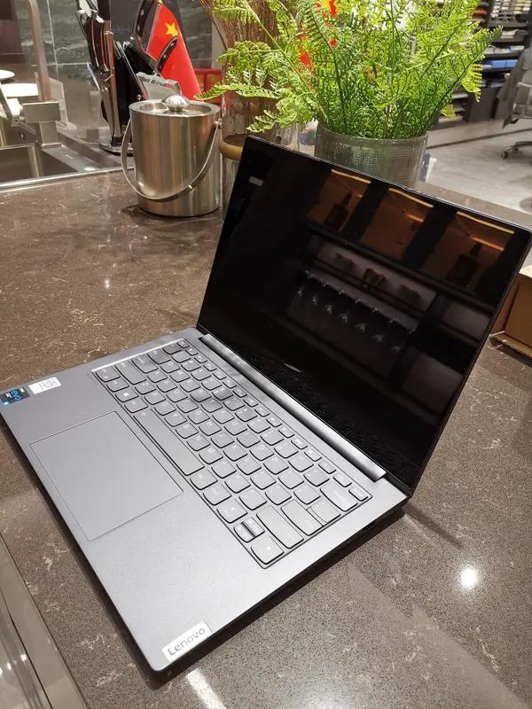 联想笔记本每年都出新款吗？

联想笔记本基本每年都会出新款。联想发布新本时间不固