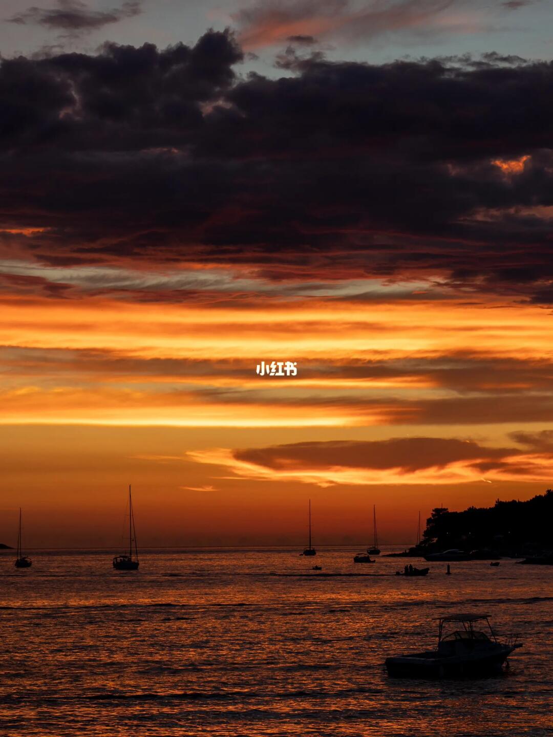 克罗地亚🇭🇷 | 𝓢𝓾𝓷𝓼𝓮𝓽