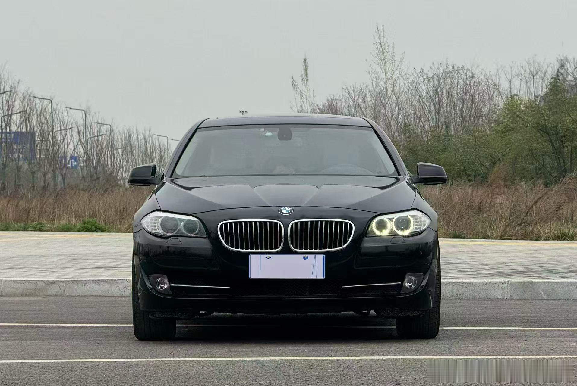 最新车源：2012年 宝马520Li极品F18，13.6万公里2.5直六大自吸，